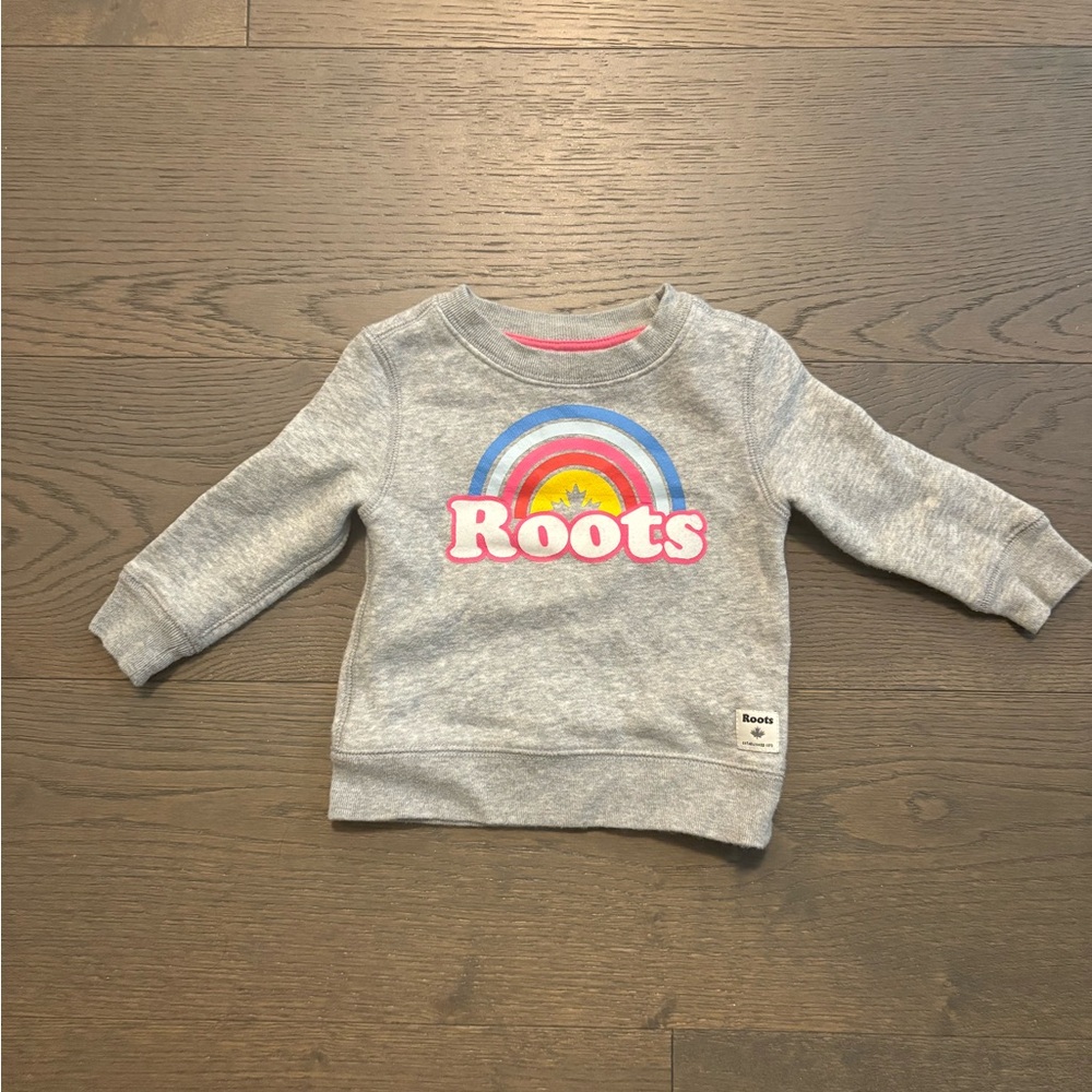 Roots baby girl sweatshirt 6-12M brand new with tag